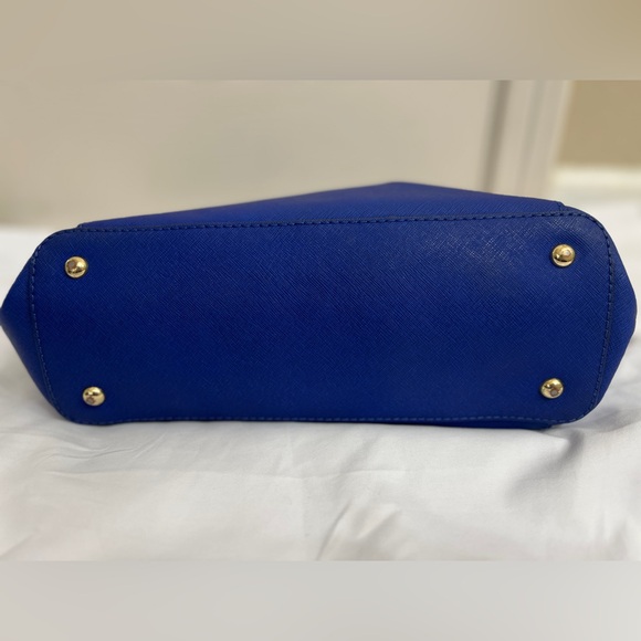 Michael Kors Blue Tote Bag - Picture 6 of 14